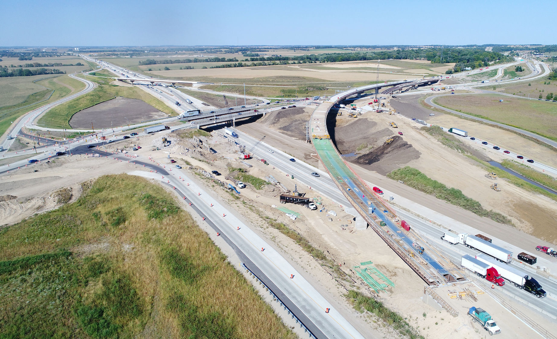 JVG_210917_INTERSTATE01